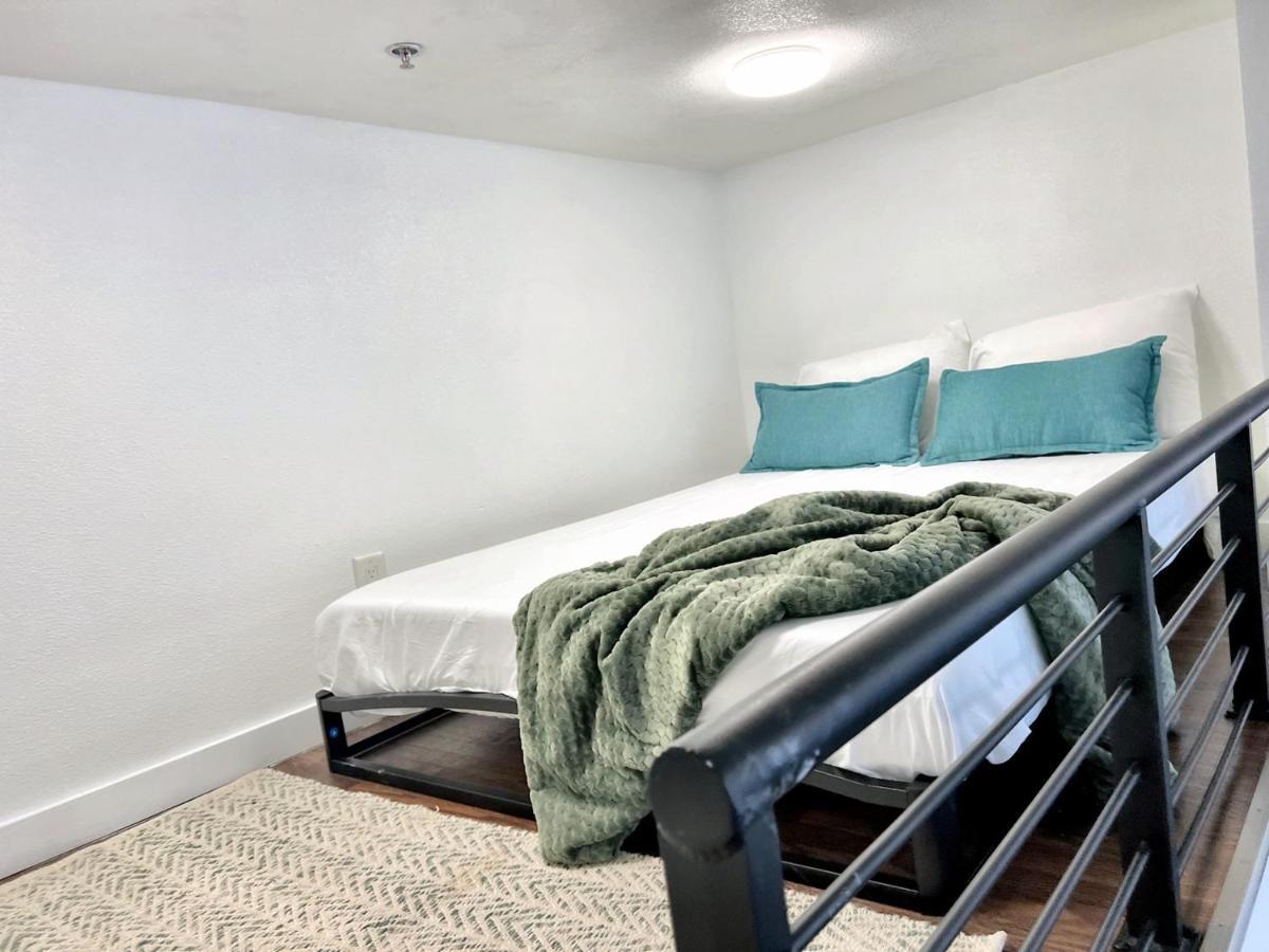 Old West Studio Lofts West Tampa Eksteriør billede