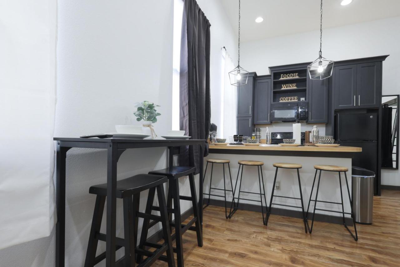 Old West Studio Lofts West Tampa Eksteriør billede