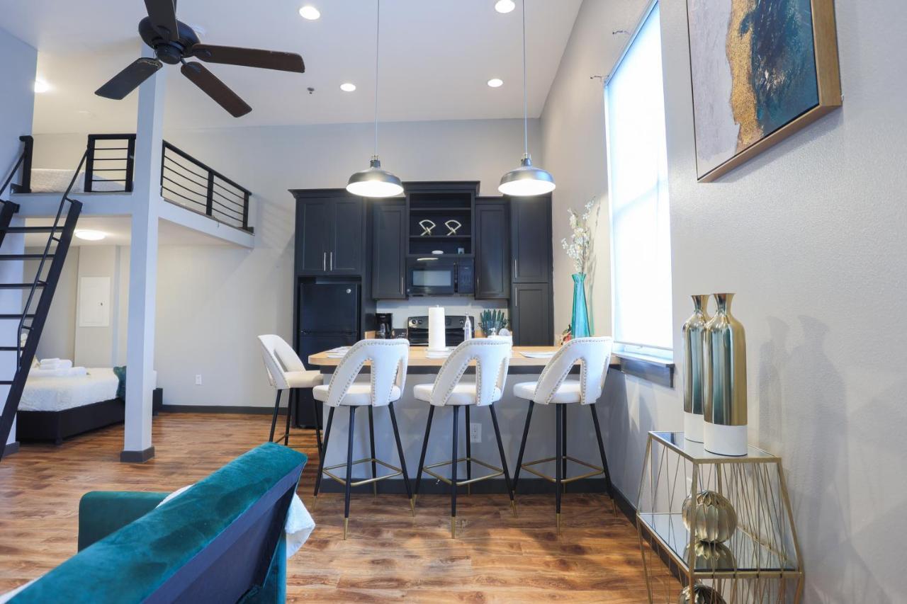 Old West Studio Lofts West Tampa Eksteriør billede